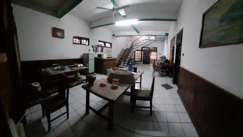 DIJUAL RUMAH DI TENGAH KOTA GARUT