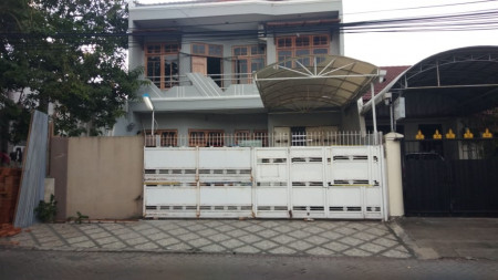 Rumah simpang darmo permai selatan 2 lantai SHM