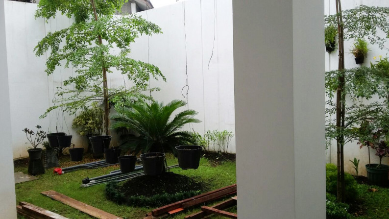 Rumah Bagus Siap Huni Bangun Sendiri Di Jl Cendrawasih, Bintaro