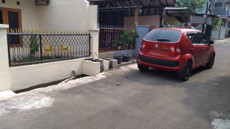 Dijual Rumah Bagus Di Villa Dago Tol, Ciputat Tangerang Selatan