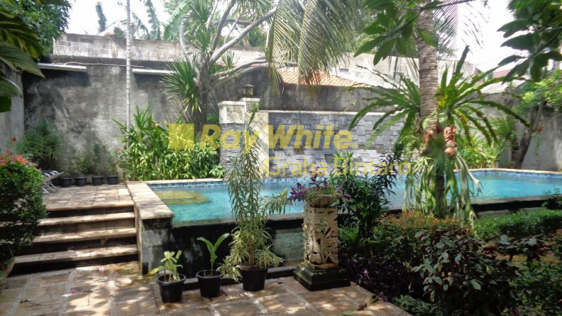 House For Sale at Cipete, South Jakarta