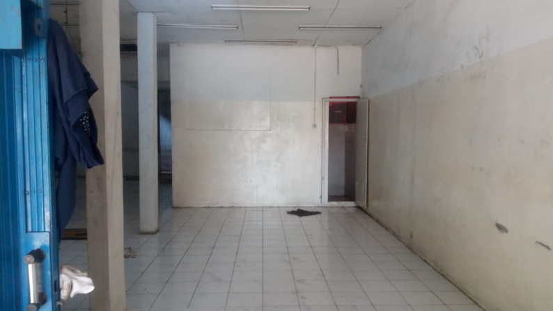 Dijual Ruang Usaha Pinggir Jalan Raya @Jl Moh Kahfi, Jagakarsa