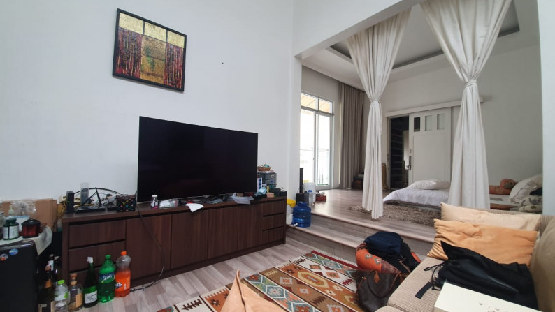 Dijual Rumah Modern Siap Huni di Lebak Bulus