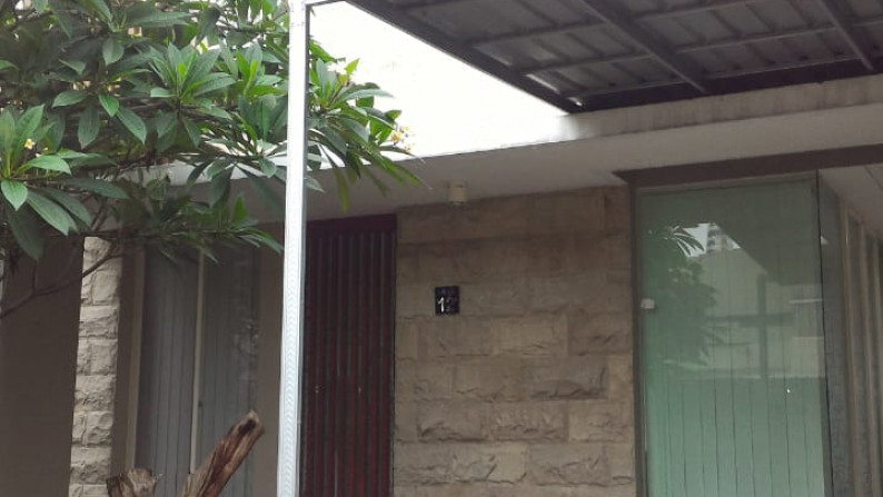 RUMAH MINIMALIS DALAM PERUMAHAN PREMIUM, DI CITRASUN GARDEN