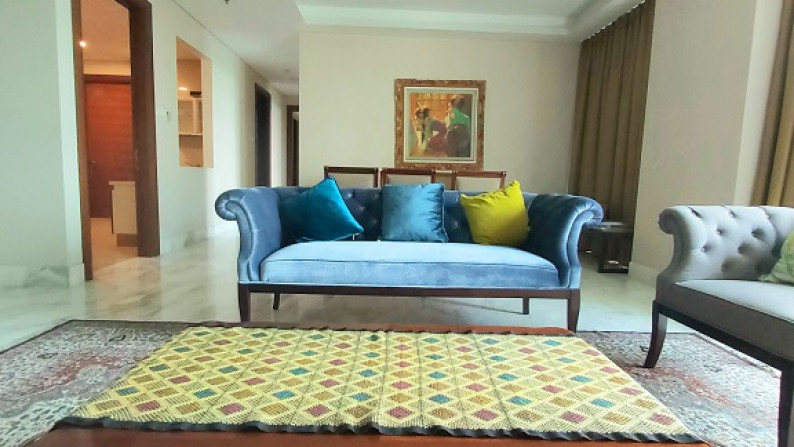 Apartemen Di Senayan City Residence, Mid Floor, Furnished, Senayan Golf View, 3 Bedrooms