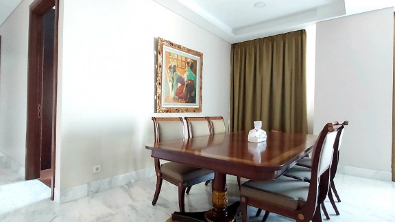 Apartemen Di Senayan City Residence, Mid Floor, Furnished, Senayan Golf View, 3 Bedrooms