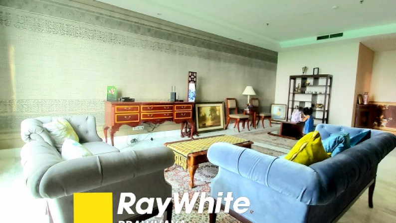 Apartemen Di Senayan City Residence, Mid Floor, Furnished, Senayan Golf View, 3 Bedrooms