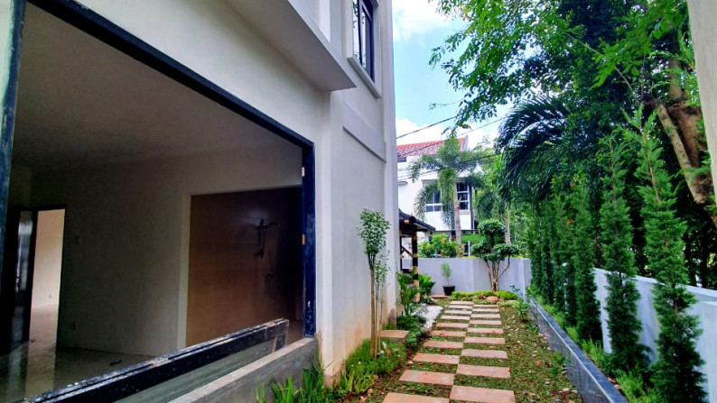 Rumah Siap Huni, Posisi Hook, dan Hunian Nyaman @Mertilang, Bintaro