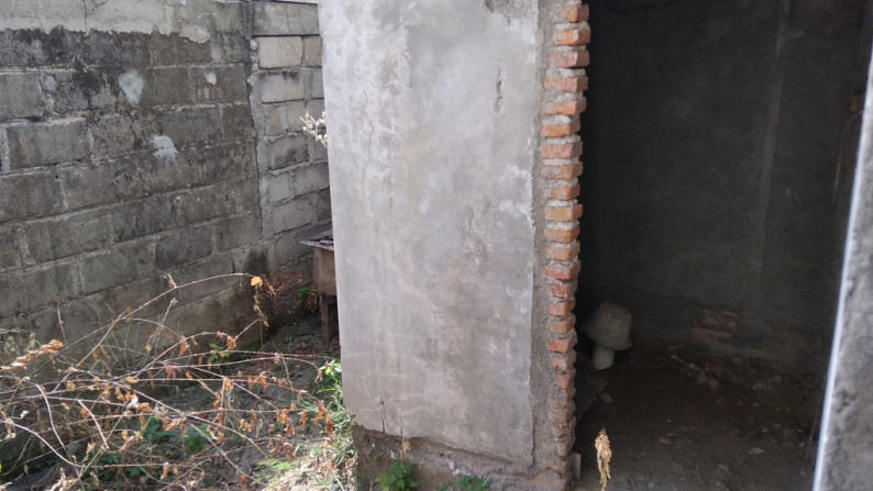 RUKO 2 LANTAI, LOKASI STRATEGIS, DI PINGGIR RINGROAD UTARA