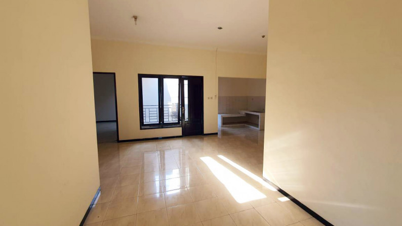 Jual Rumah 1 Lantai, Bagus + Terawat, Row Jalan depan Lebar + Paving, Siap Huni - TAN -