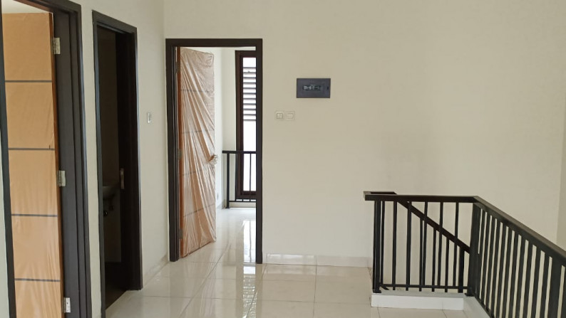 Rumah Bagus Di Discovery Terra, Bintaro Jaya