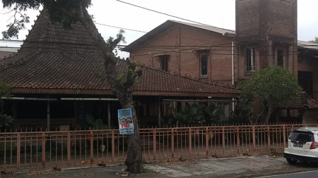 RUANG USAHA SANGAT STRATEGIS DIPINGGIR RINGROAD