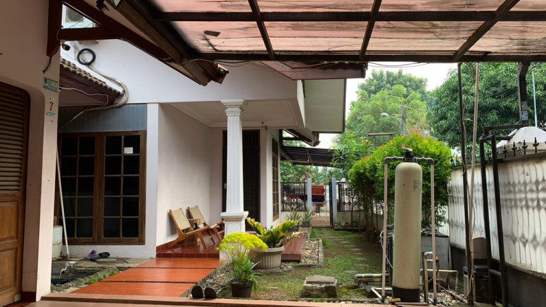 Rumah Siap huni Harga Super Murah Dengan Tanah Luas Cinere