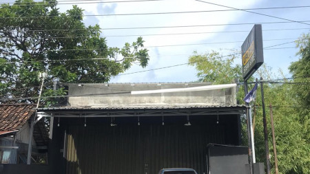 RUKO  COCOK UNTUK KANTOR/USAHA, JL MONJALI.