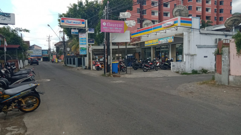 TANH DILOKASI SANGAT STRATEGIS, DEKAT DARI KAMPUS SANATA DARMA