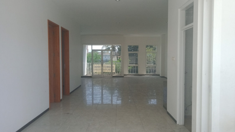 RUKO SIAP HUNI, LOKASI STRATEGIS DI JL MENTERI SUPENO, YOGYAKARTA