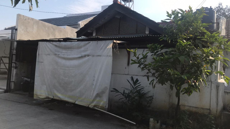 Rumah ex Home Industri, Taman Holis Indah hitung tanah saja