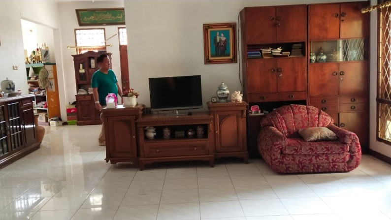 Dijual Rumah Bagus Di Jl Kayu Manis, Condet, DKI Jakarta