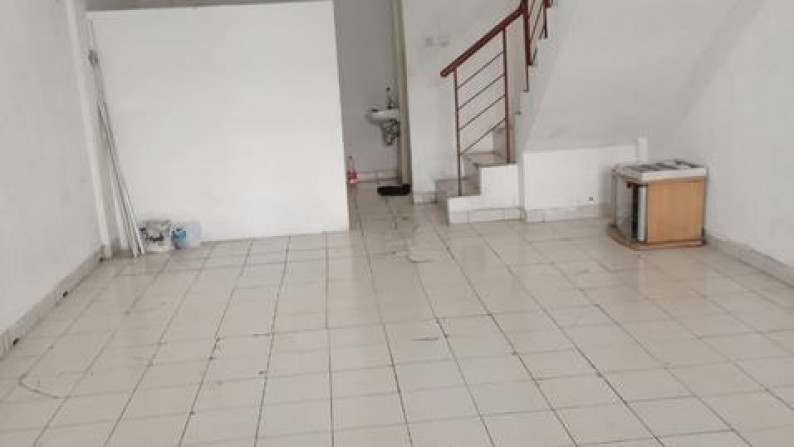 sewa ruko minimal 1 tahun, siap huni, siap pakai, siap usaha, strategis, murah bisa nego golden boulevard bsd city