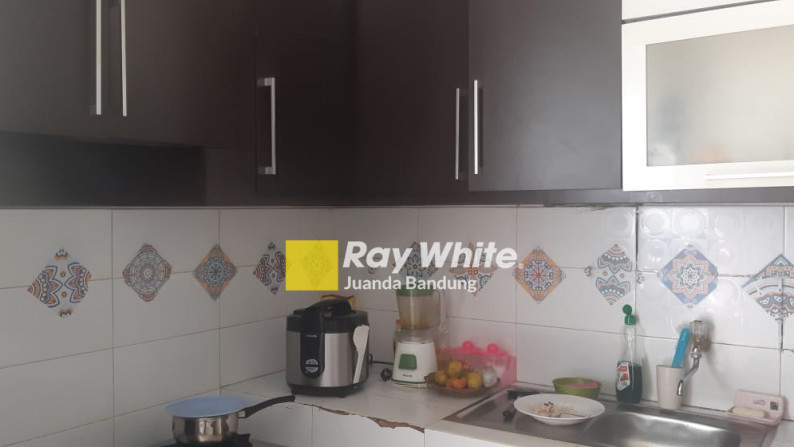 Rumah Semi-furnished di Kota Baru Parahyangan