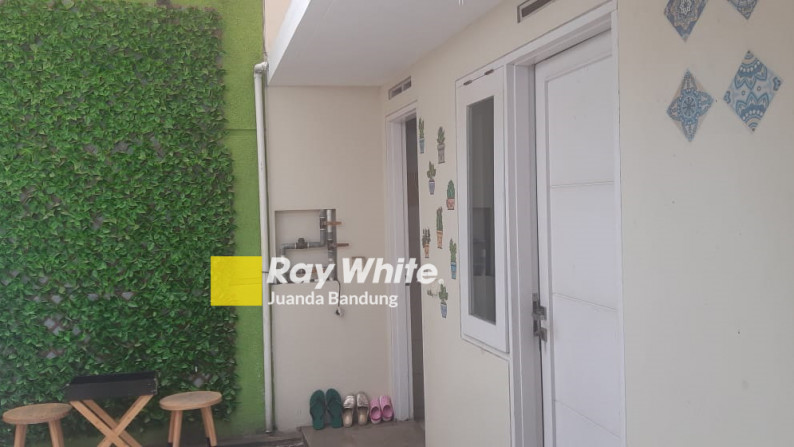 Rumah Semi-furnished di Kota Baru Parahyangan