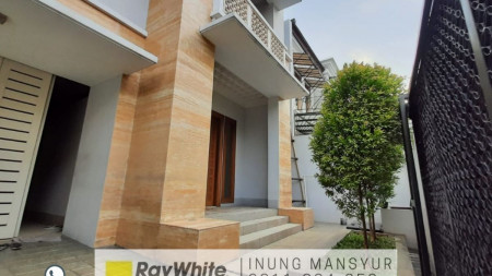 Rumah Minimalis Modern Siap Huni Lebak Lestari, Jakarta Selatan