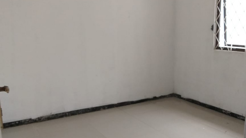 MURAH Rumah Dibawah 1 M Strategis Dekat Pintu Toll Perigi di Graha Raya Bintaro MY