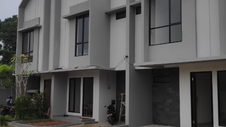 Rumah Baru Murah 2 Lantai dibawah 1 M di Golden Olive Residence Bintaro