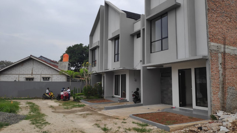 Rumah Baru Murah 2 Lantai dibawah 1 M di Golden Olive Residence Bintaro