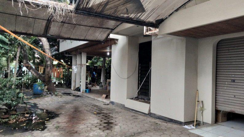 Rumah Luas dekat kampus UGM di Pogung Baru Sleman yogyakarta