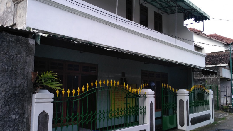 RUMAH KOST 22 KAMAR, DI JL PUNOKAWAN DEKAT GEMBIRALOKA