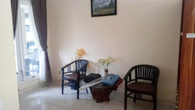 Rumah badan Depan taman di Venetian The Green