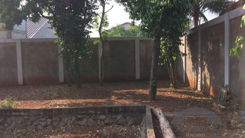 Dijual mewah rumah + tanah luas 2.174 m2 di Jl M kahfi II