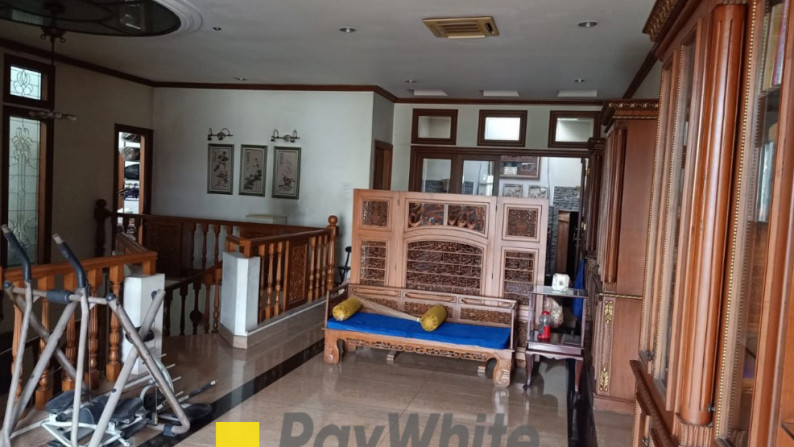 Dijual rumah mewah di Rawa belong Jakarta Barat dekat binus