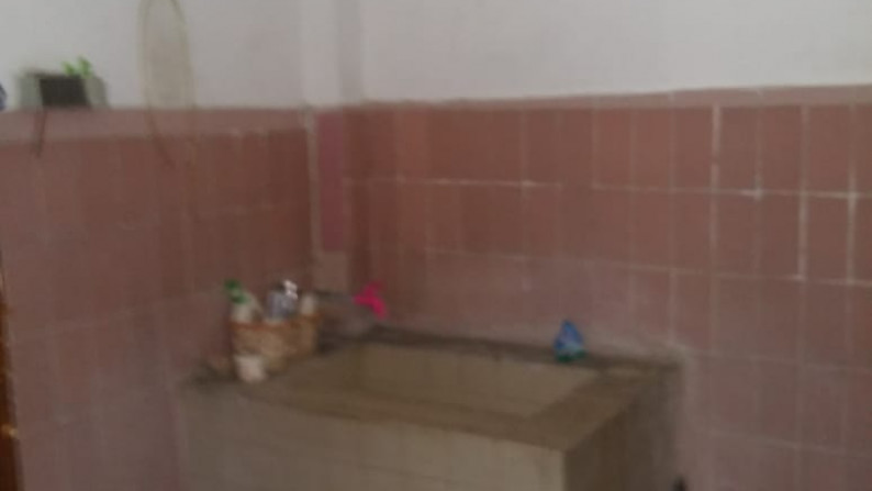 RUMAH TUA DEKAT KAMPUS UGM, DI LOKASI STRATEGIS JL KALIURANG KM 4.7