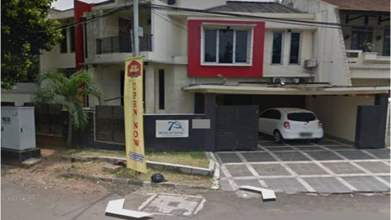 Rumah Pinggir Jalan 2 Lantai Di Cut Mutia Bintaro