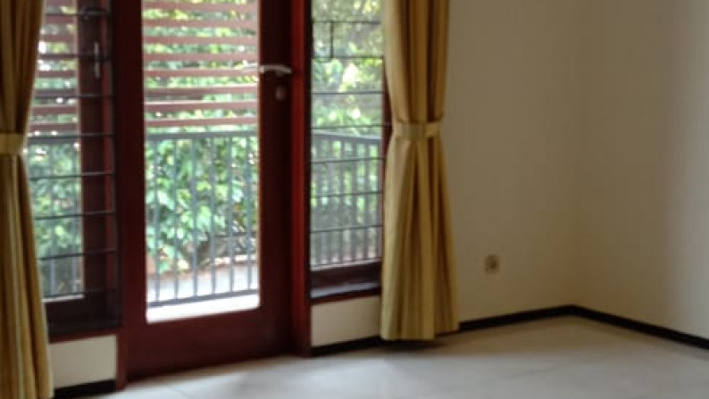 Rumah Siap Huni, Hunian Nyaman dan Asri @Trulek, Bintaro