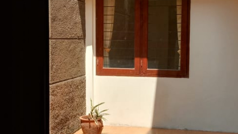 Rumah Siap Huni, Hunian Nyaman dan Asri @Trulek, Bintaro