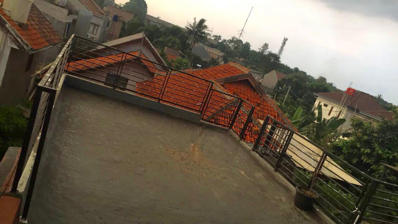 RUMAH DALAM CLUSTER NYAMAN DAN BEBAS BANJIR