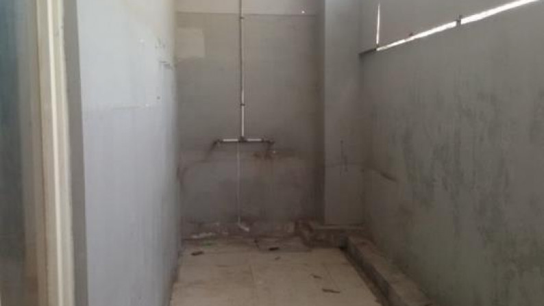 RUKO 3LANTAI LOKASI STRTEAGIS, DI JL GODEAN, YOGYAKARTA