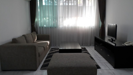 Di sewakan 3 Bedroom Apartment di Jl. Kusuma Atmaja, Menteng, Jakarta Pusat.