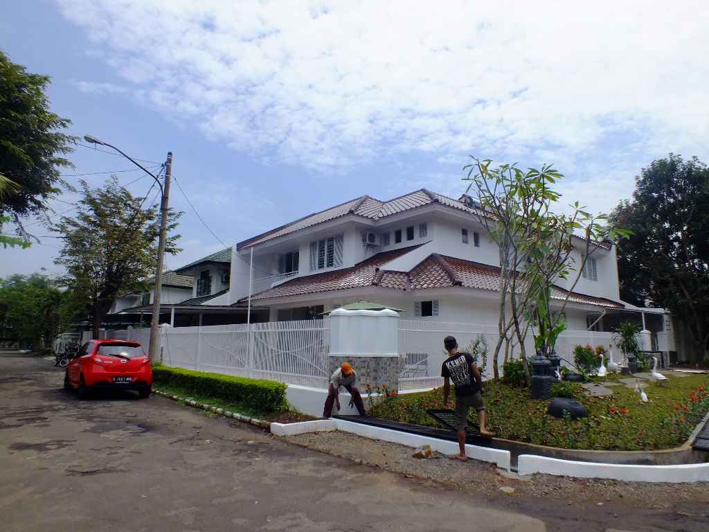 Rumah Bagus,Nyaman,aman,tenang di Sek 9