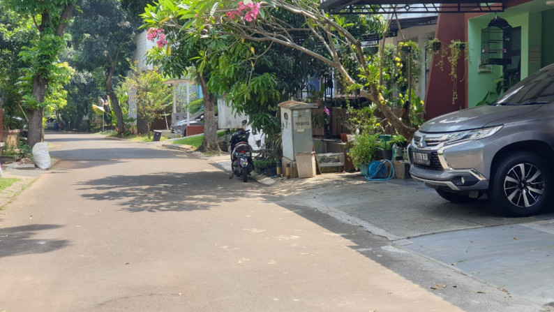 Rumah BAGUS, Bangunan Baru Renov dan Siap Huni @Mahagoni Park, Graha Bintaro