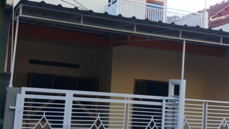 Rumah Tingkat di Taman Harapan Baru Harapan Indah Bekasi