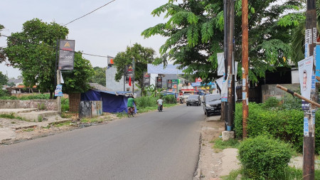 Rumah Pinggir Jalan Raya, Cocok Untuk Komersil dan Strategis @Pondok Pucung Indah