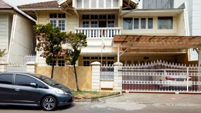 Rumah 5BR Janur Elok - Kelapa Gading - Jakarta Utara Lokasi Strategis Depan Mal Kelapa Gading