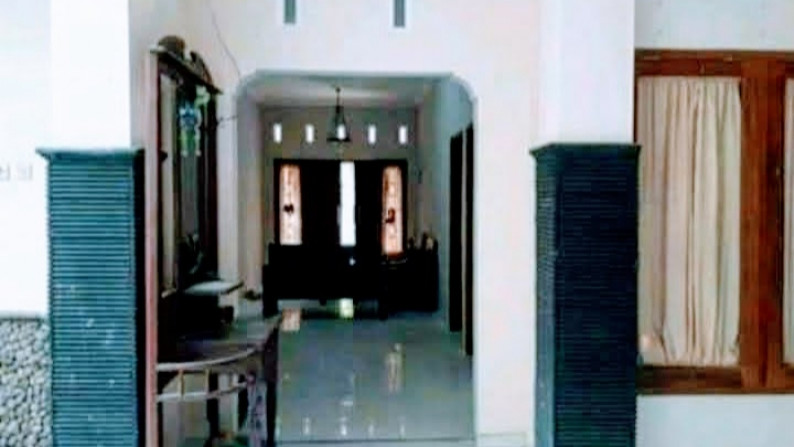 RUMAH CANTIK SIAP HUNI DALAM PERUMAHAN, JL IMOGIRI BARAT KM 7.5