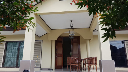 Rumah Mewah Impian Keluarga