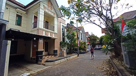 RUMAH CANTIK DISEWAKAN DI DALAM PERUM HARMONI GRIYATAMA