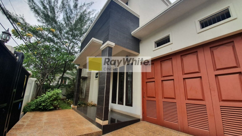 Rumah modern di Kebayoran Baru